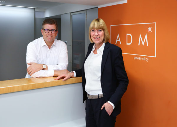 Andreas Dolle, Ulrike Dolle geben als Unternehmer und erfahrene Homeoffice Profis einen Masterplan an die Hand.